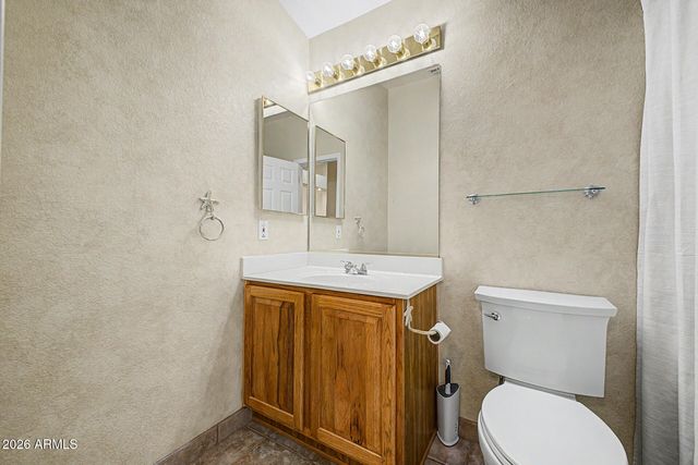 6436 W SADDLEHORN Road, Phoenix, AZ 85083