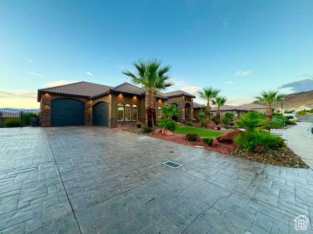 2238 S REDSTONE RD, Hurricane, UT 84737