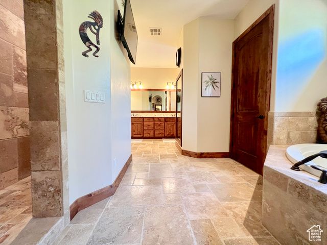 2238 S REDSTONE RD, Hurricane, UT 84737