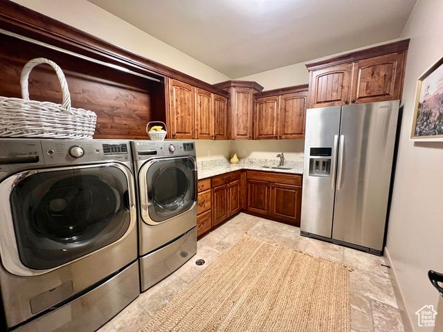 2238 S REDSTONE RD, Hurricane, UT 84737