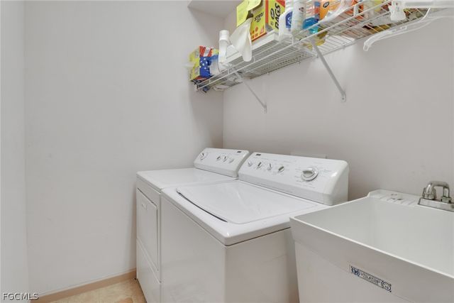 4918 SW 27th AVE, Cape Coral, FL 33914