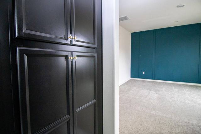 2230 S Velie Street, Visalia, CA 93292