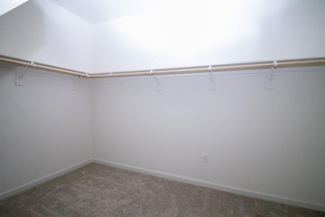 2230 S Velie Street, Visalia, CA 93292