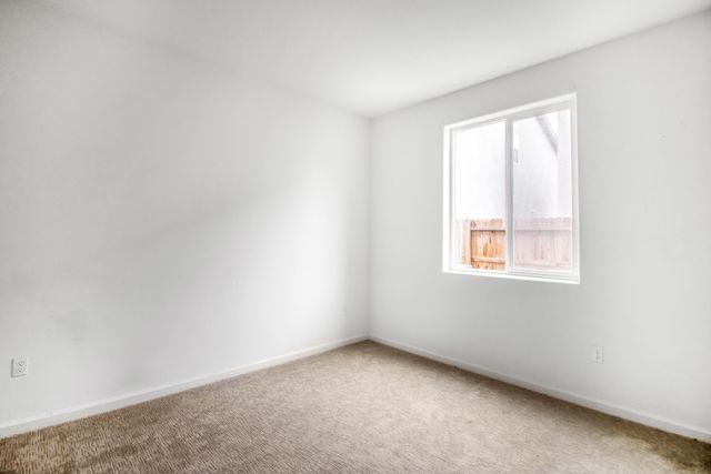 2230 S Velie Street, Visalia, CA 93292