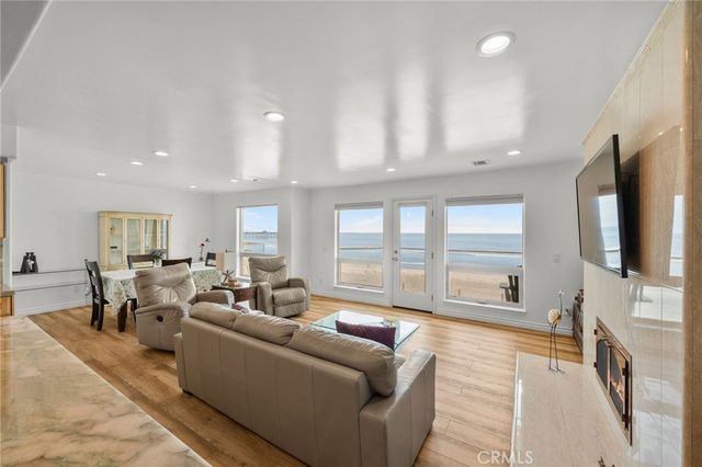 714 Seacoast Drive 211, Imperial Beach, CA 91932