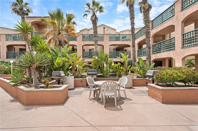714 Seacoast Drive 211, Imperial Beach, CA 91932