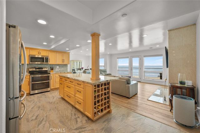 714 Seacoast Drive 211, Imperial Beach, CA 91932