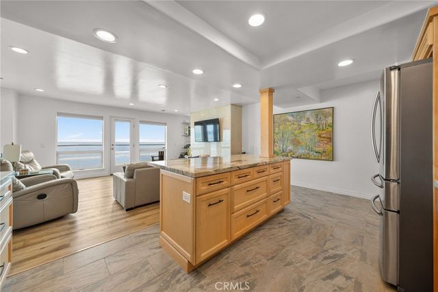 714 Seacoast Drive 211, Imperial Beach, CA 91932