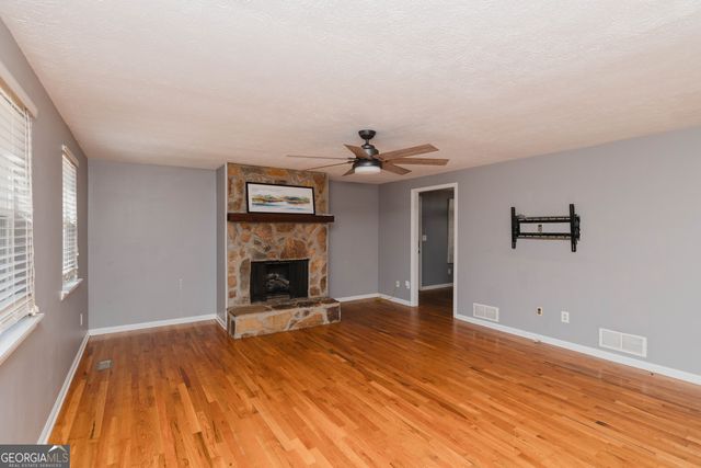 4906 S Bent Pine Court, Douglasville, GA 30135