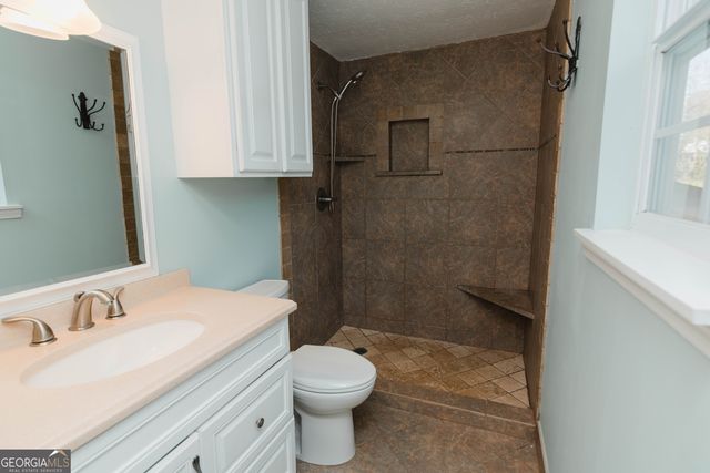 4906 S Bent Pine Court, Douglasville, GA 30135