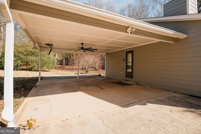 4906 S Bent Pine Court, Douglasville, GA 30135