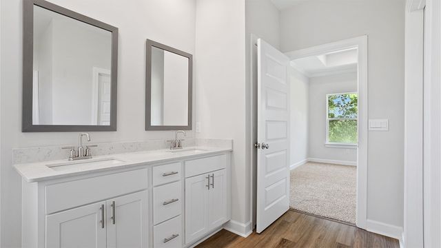 105 Heritage Way, Headland, AL 36345