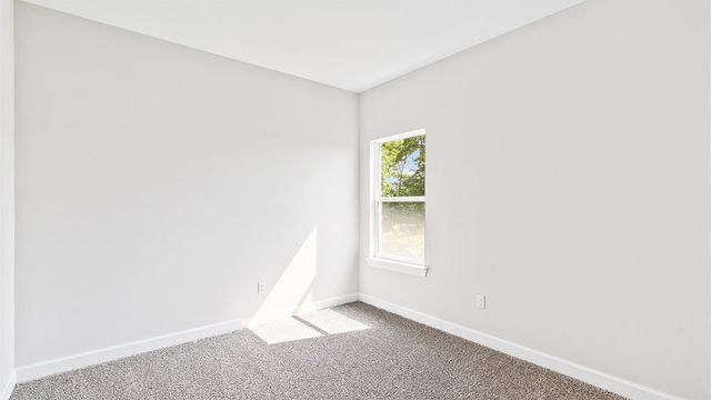 105 Heritage Way, Headland, AL 36345