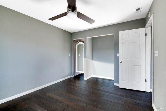 1534 Buchanan St, Novato, CA 94947