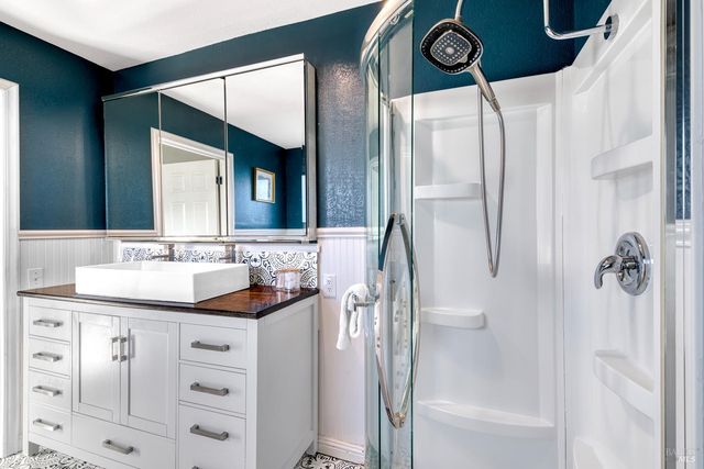 1534 Buchanan St, Novato, CA 94947