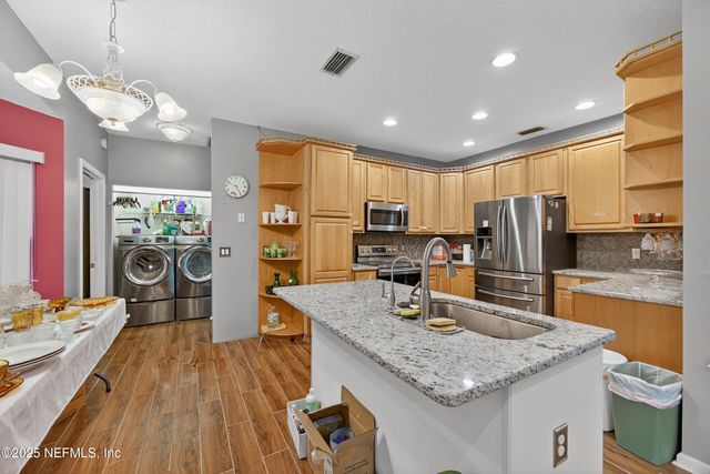 11319 SIMMONS Road, Jacksonville, FL 32218