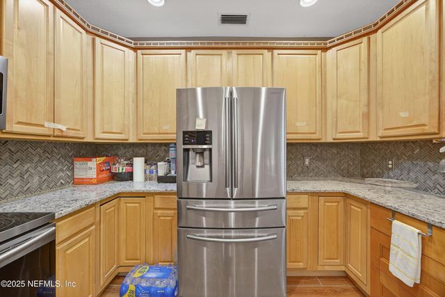 11319 SIMMONS Road, Jacksonville, FL 32218