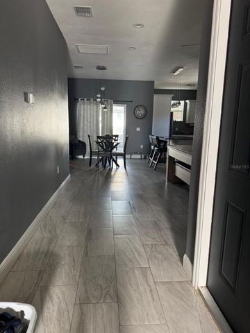 9302 N MARGARET AVENUE, Tampa, FL 33612