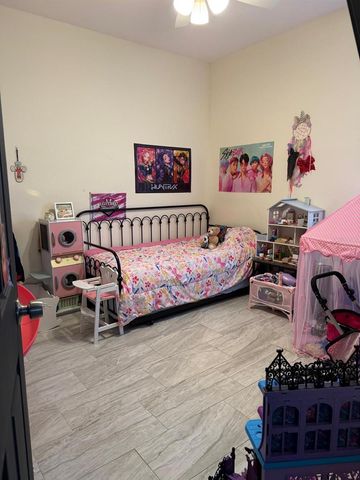 9302 N MARGARET AVENUE, Tampa, FL 33612
