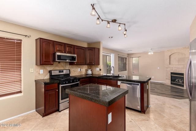 28030 N 23rd Drive, Phoenix, AZ 85085