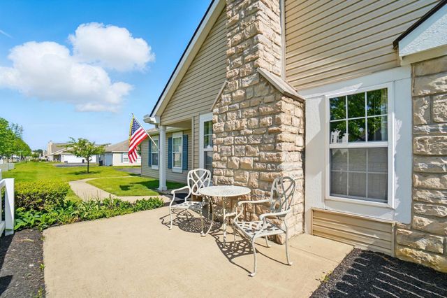 7950 Chapel Stone Road, Blacklick, OH 43004