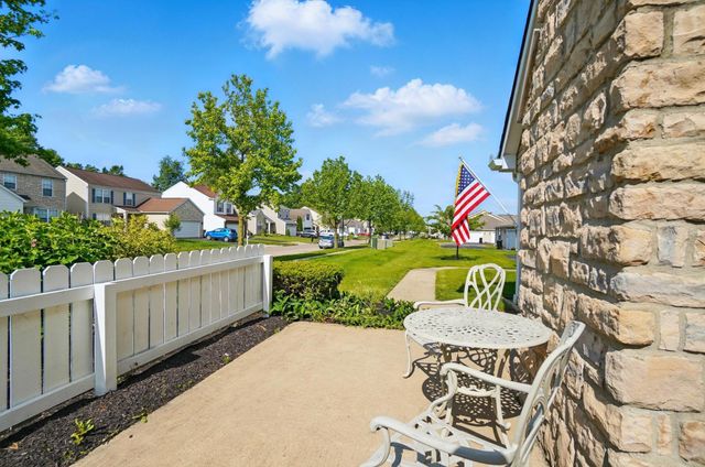 7950 Chapel Stone Road, Blacklick, OH 43004