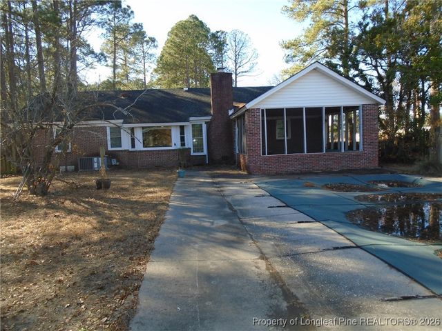 3503 Farm Circle Road, Fayetteville, NC 28306