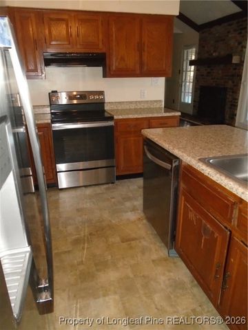 3503 Farm Circle Road, Fayetteville, NC 28306