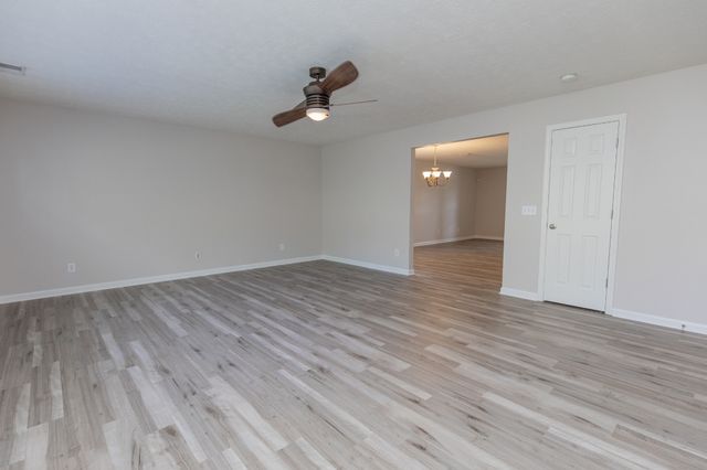 156 Ivy Hill Ln, Goodlettsville, TN 37072