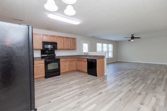 156 Ivy Hill Ln, Goodlettsville, TN 37072