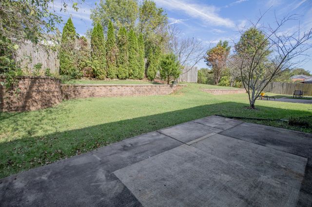 156 Ivy Hill Ln, Goodlettsville, TN 37072