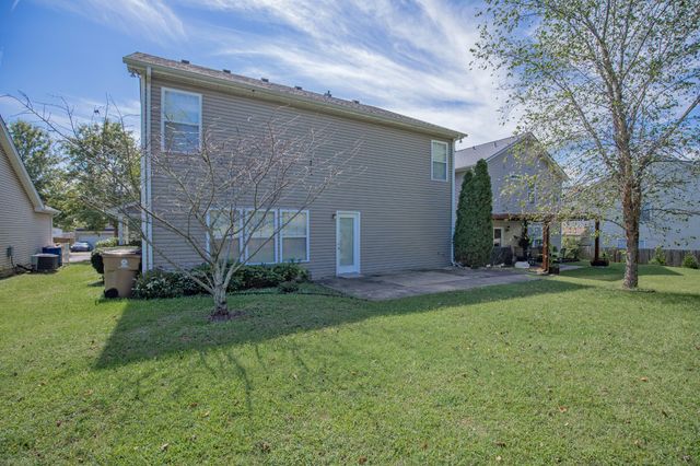 156 Ivy Hill Ln, Goodlettsville, TN 37072
