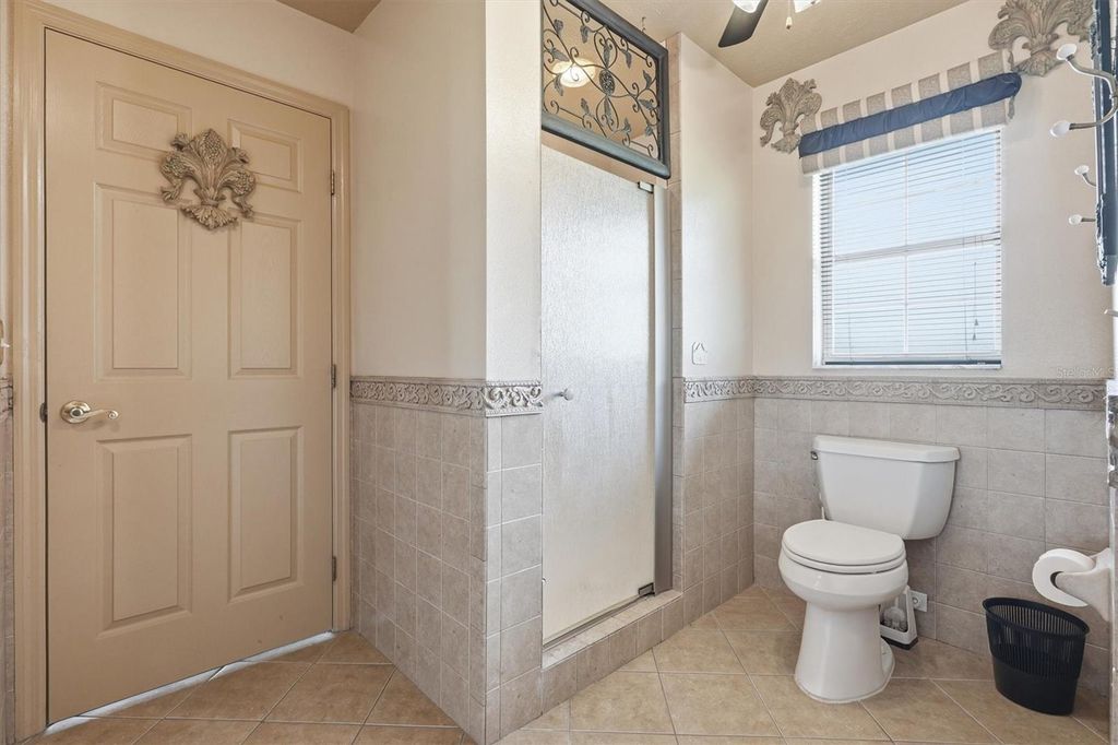 Image 24 of property listing at 6935 NW HIGHWAY 225A, Ocala, FL 34482