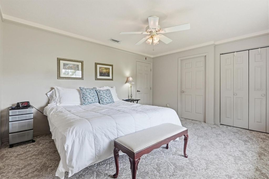 Image 25 of property listing at 6935 NW HIGHWAY 225A, Ocala, FL 34482