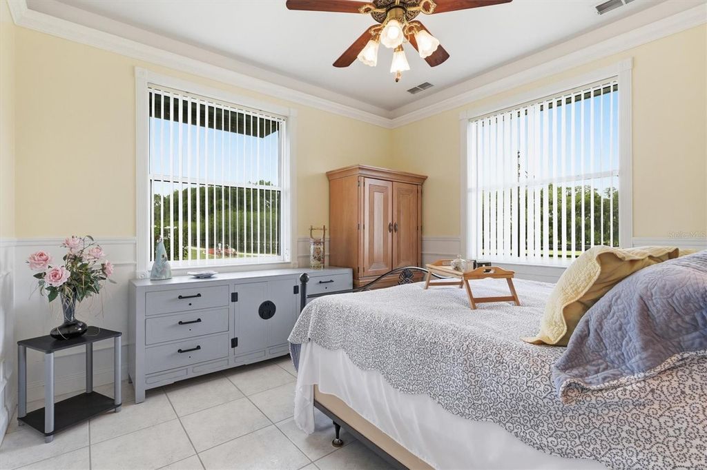 Image 40 of property listing at 6935 NW HIGHWAY 225A, Ocala, FL 34482