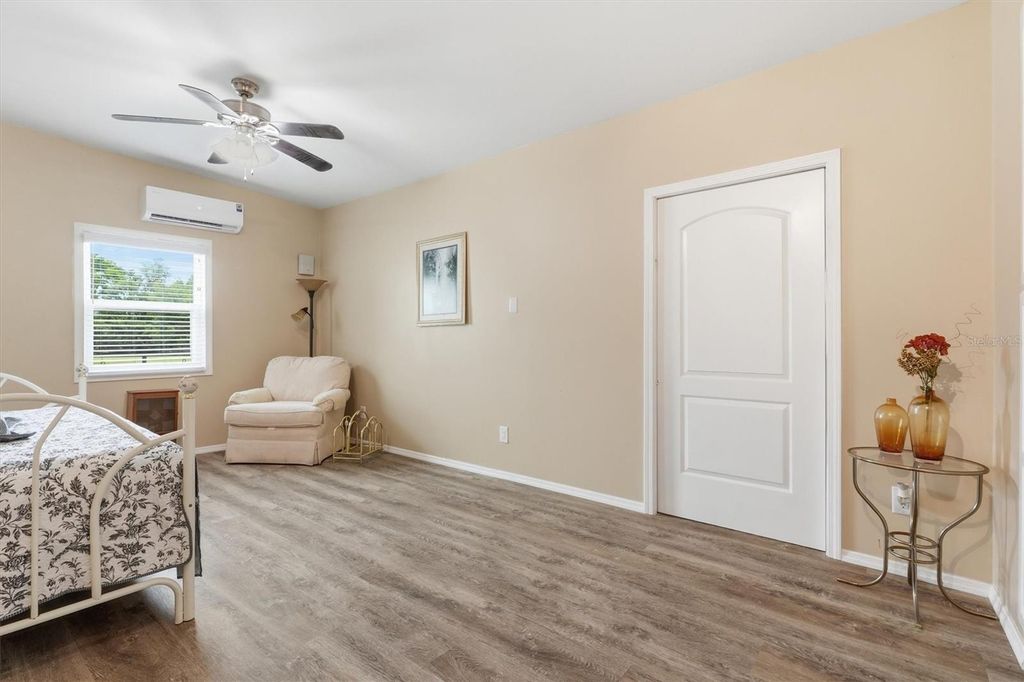 Image 52 of property listing at 6935 NW HIGHWAY 225A, Ocala, FL 34482
