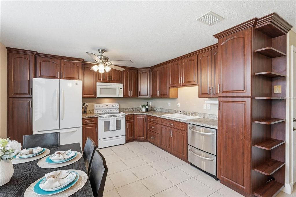 Image 71 of property listing at 6935 NW HIGHWAY 225A, Ocala, FL 34482