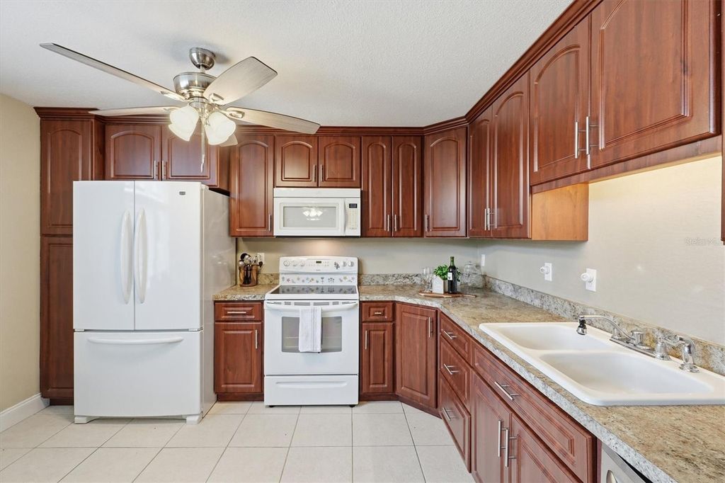 Image 72 of property listing at 6935 NW HIGHWAY 225A, Ocala, FL 34482