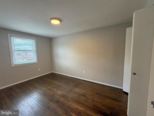 1008 FOXRIDGE LN, Baltimore, MD 21221