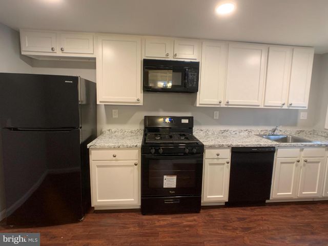1008 FOXRIDGE LN, Baltimore, MD 21221