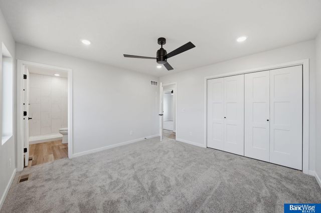 4910 N 35Th Court, Lincoln, NE 68524
