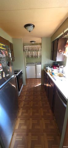 313 N west Street, Milford, IN 46542