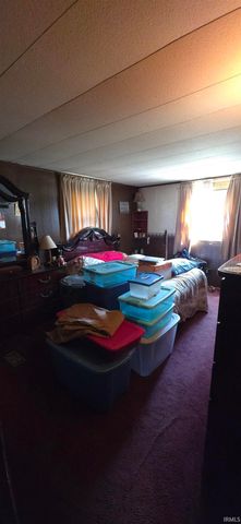 313 N west Street, Milford, IN 46542