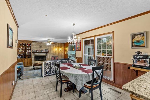 2118 Stonebridge Road, Dothan, AL 36301