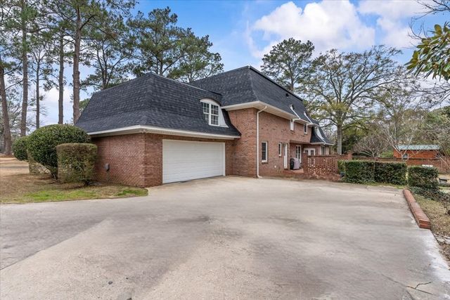 2118 Stonebridge Road, Dothan, AL 36301