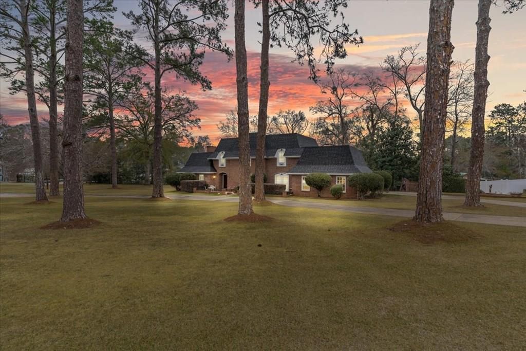 2118 Stonebridge Road, Dothan, AL 36301