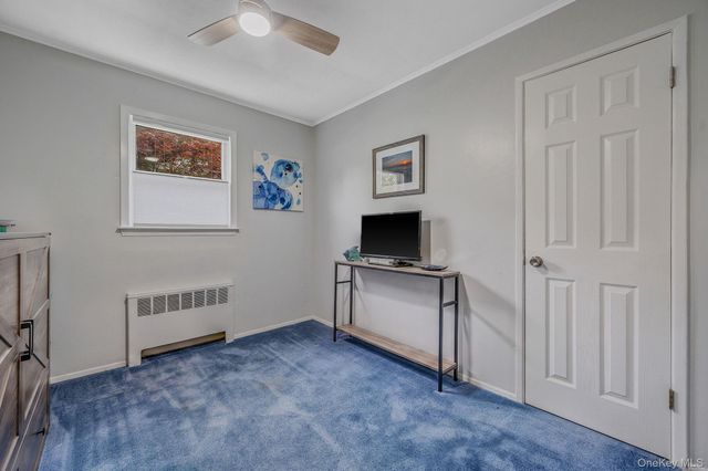535 Kime Avenue, West Islip, NY 11795