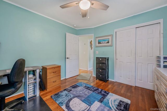 535 Kime Avenue, West Islip, NY 11795
