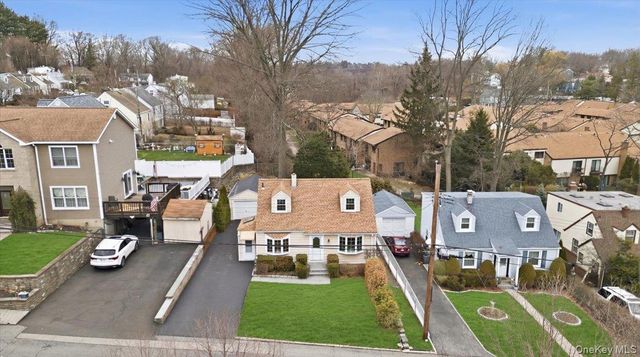 30 Keystone Road, Yonkers, NY 10710