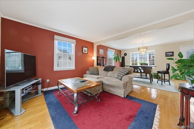 30 Keystone Road, Yonkers, NY 10710